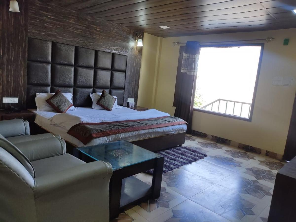 Little Heart Resort Chail ภายนอก รูปภาพ
