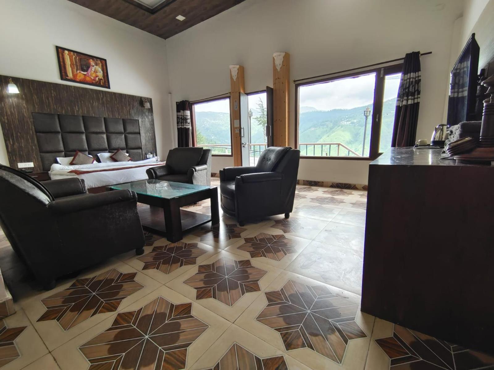 Little Heart Resort Chail ภายนอก รูปภาพ