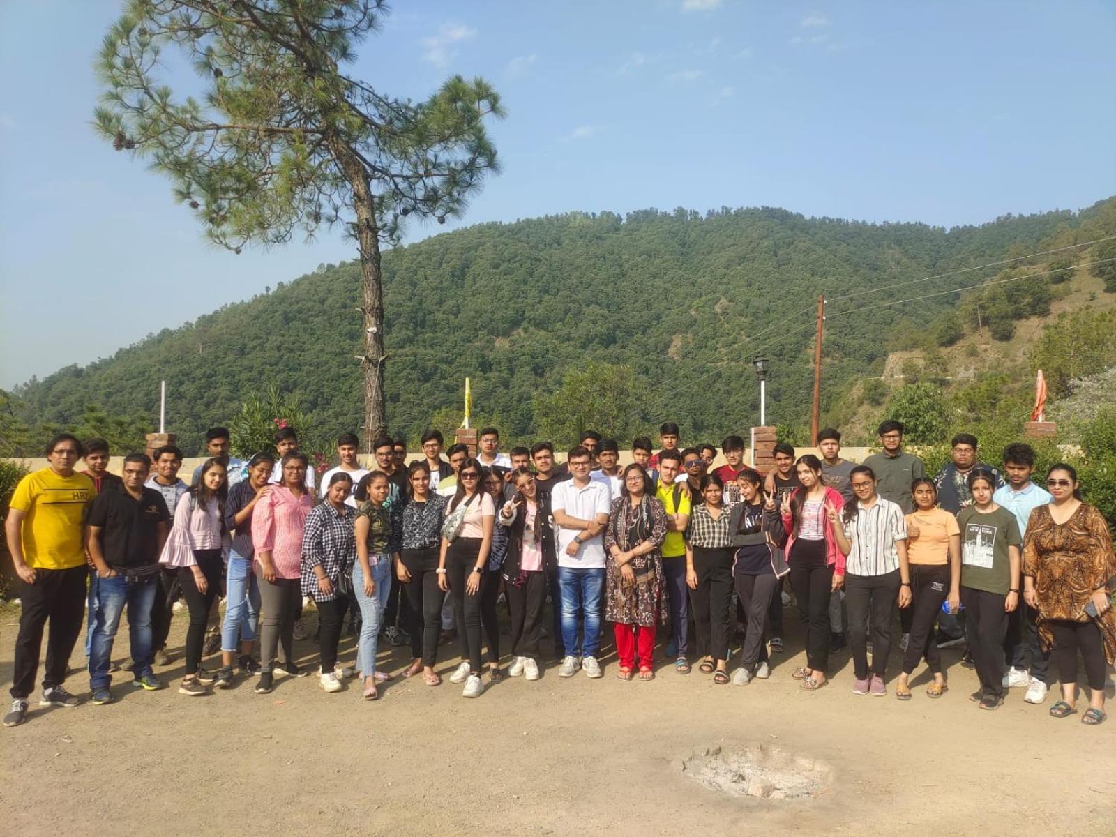 Little Heart Resort Chail ภายนอก รูปภาพ