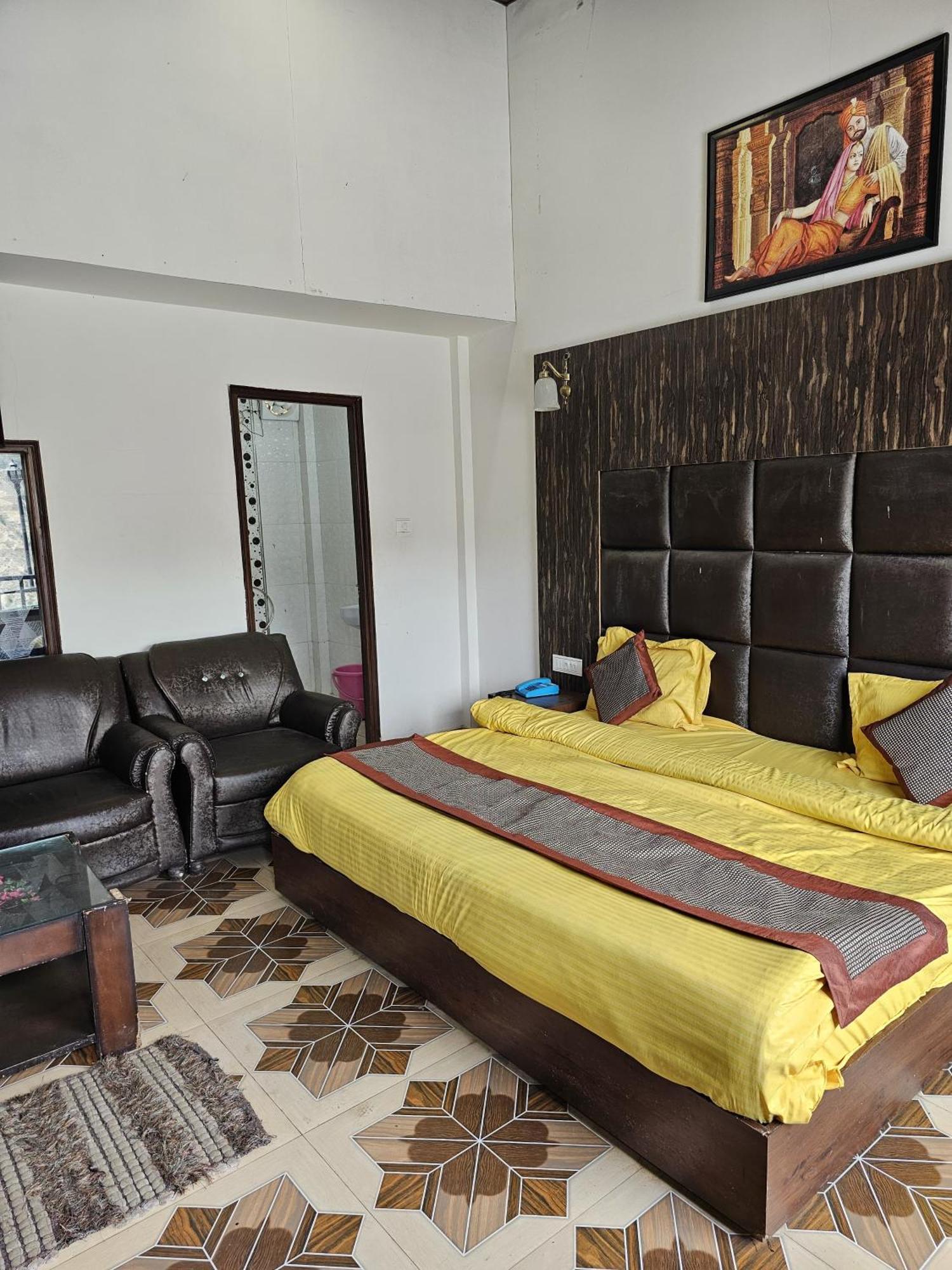 Little Heart Resort Chail ภายนอก รูปภาพ